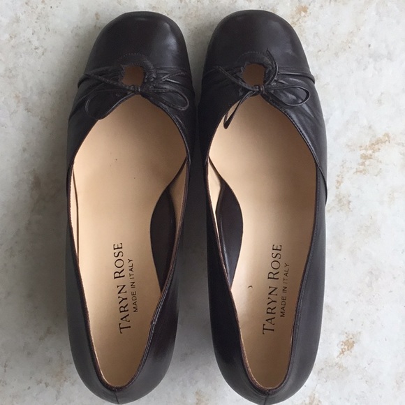 Taryn Rose Italian Woman’s brown leather shoes size 8.5 (EUR 39) - Picture 4 of 7